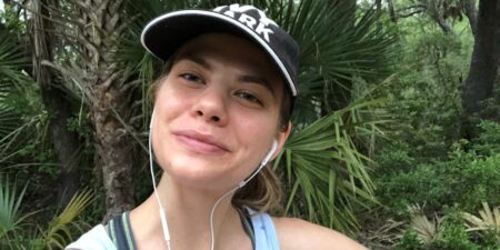 I moved to a beach town in my mid-20s. Instead of paradise, I found the loneliest time in my life.