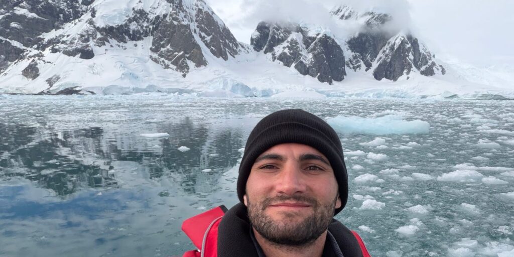 I visited every country by 25. Antarctica showed me how much I still hadn’t seen. I visited every country by 25. Antarctica showed me how much I still hadn’t seen.