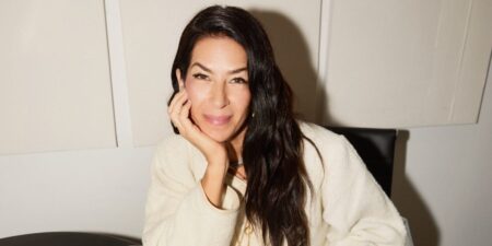I’m Rebecca Minkoff. Here’s my typical day as a working mom, from my perimenopause drink to giving out discount cards on the subway. I’m Rebecca Minkoff. Here’s my typical day as a working mom, from my perimenopause drink to giving out discount cards on the subway.