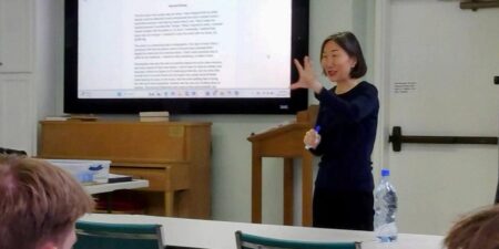 I’m a college admissions expert, and my students are struggling with basic literacy skills. Their college apps are suffering.