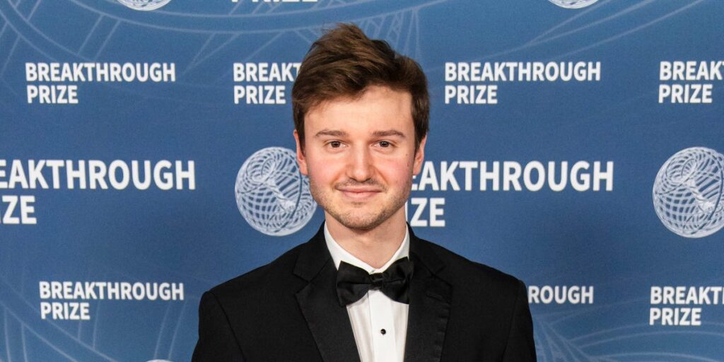 Mercor hit with 5 contractor lawsuits in a week over data breach Mercor hit with 5 contractor lawsuits in a week over data breach