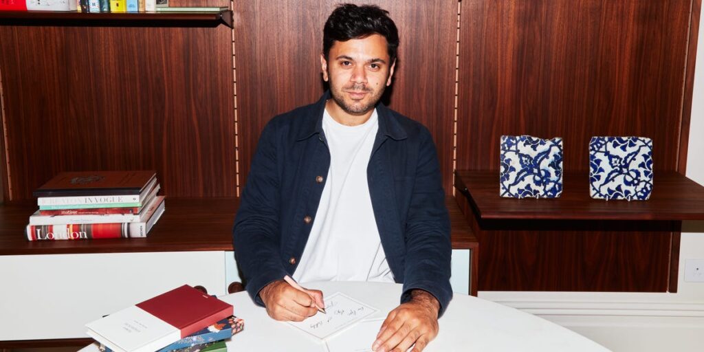 Papier’s CEO bet on analog, and it’s paying off