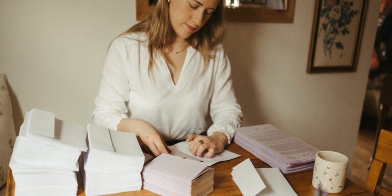 These Gen Z artists cracked the code to getting a stable paycheck: snail mail clubs These Gen Z artists cracked the code to getting a stable paycheck: snail mail clubs