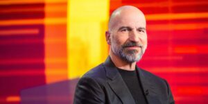 Uber drivers: Your boss knows you’re using Tesla’s FSD on the job