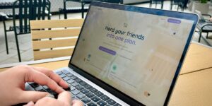 I used AI to code a scheduling app in minutes. It was easy, but it shouldn’t worry software companies.