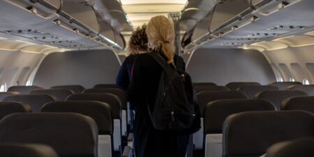 I’m a former flight attendant. Here are 12 ways I’ve watched passengers ruin their experience on long-haul flights