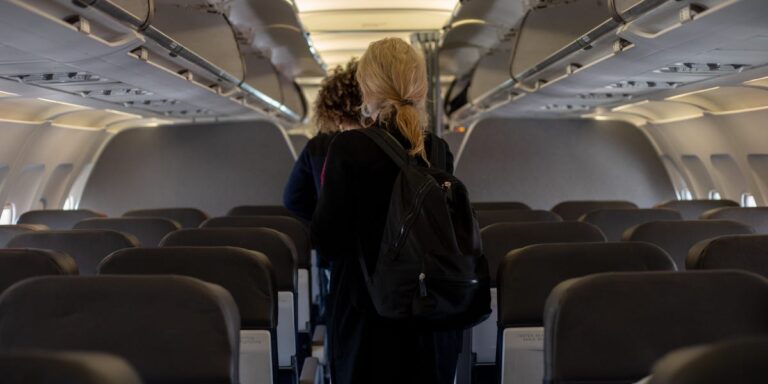I’m a former flight attendant. Here are 12 ways I’ve watched passengers ruin their experience on long-haul flights