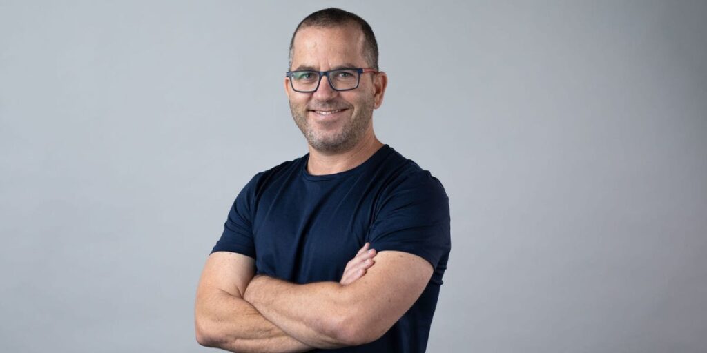 I’m Wix’s CMO. I use AI agents to survive 6 a.m. meetings, and I’m rebuilding my team around ‘full-stack’ marketers.