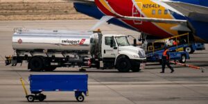 This is how much airlines pay to fuel passenger jets as oil tops 0 a barrel — and what it means for ticket prices