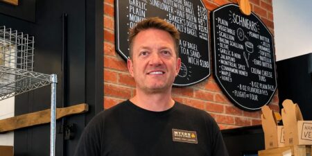 I used AI to help market my bagel shop. Then the one-star reviews came in. I used AI to help market my bagel shop. Then the one-star reviews came in.