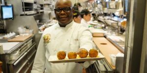 A line-cook-turned-exec at The Cheesecake Factory says 3 questions changed his career A line-cook-turned-exec at The Cheesecake Factory says 3 questions changed his career