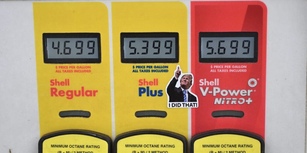 Memorial Day gas prices are the highest in years as Trump says he’s close to a deal with Iran Memorial Day gas prices are the highest in years as Trump says he’s close to a deal with Iran