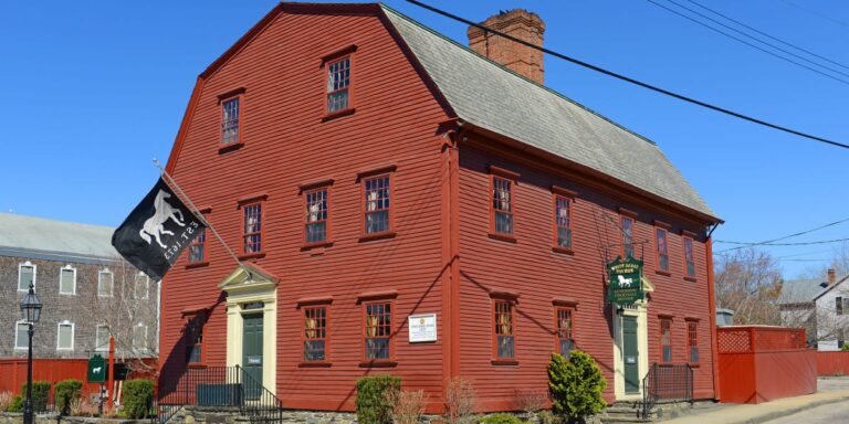 The oldest restaurant in every state