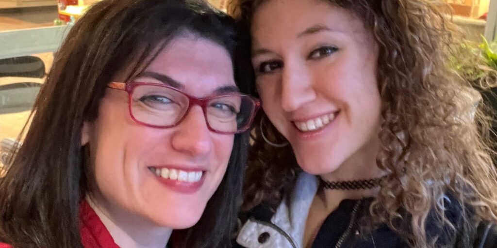 My daughter is in college and almost never asks me for money. Instead, she works on campus and budgets 0 a week.