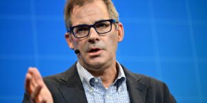 AI infrastructure executives are raking in massive stock windfalls — some are cashing them out