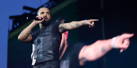 Drake’s chart-topping new albums prove he’s music’s most cynical businessman Drake’s chart-topping new albums prove he’s music’s most cynical businessman