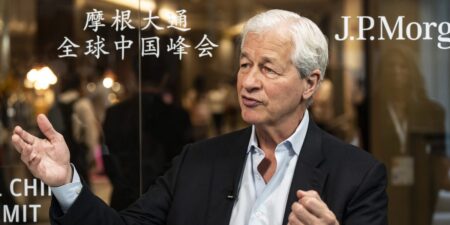 Jamie Dimon says JPMorgan will probably hire fewer bankers in the future — and more ‘AI people’