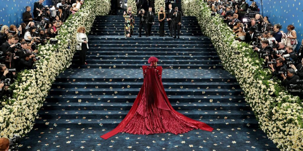 Met Gala tickets, which are invite-only, cost 0,000. Here’s what that gets attendees.