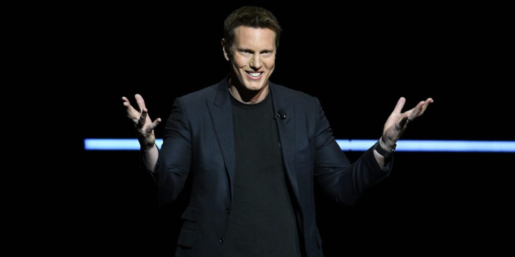 Paramount beats earnings expectations for Q1 with WBD deal on the horizon
