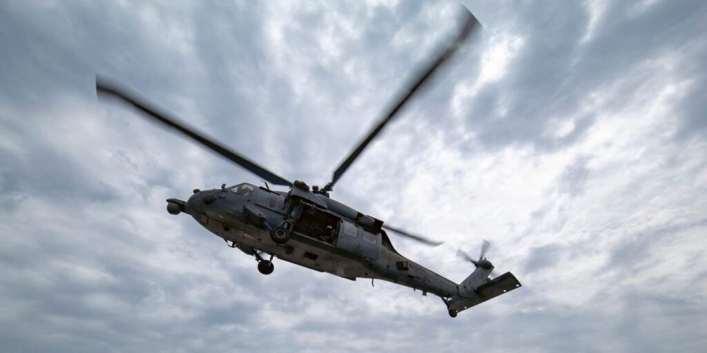 US Apache and Seahawk helicopters sank half a dozen Iranian small boats while clearing out threats around the Strait of Hormuz