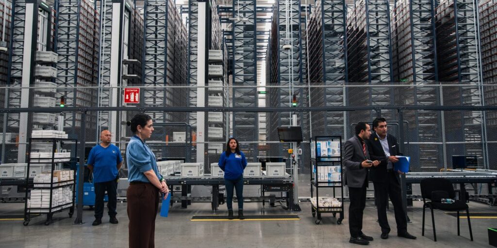 Walmart’s AI-powered warehouses are slashing the time it takes store employees to unload trucks