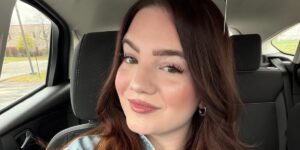I went viral on TikTok making 0 a day for 100 days by testing different side hustles — only 3 were worth sticking with