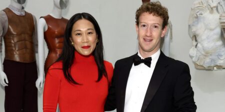 Mark Zuckerberg is a certified watch guy. His collection ranges from a 0 Casio to multimillion-dollar timepieces. Mark Zuckerberg is a certified watch guy. His collection ranges from a 0 Casio to multimillion-dollar timepieces.