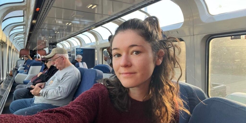 After spending hundreds of hours on Amtrak trains, I always prepare for 5 mishaps that can make journeys more difficult After spending hundreds of hours on Amtrak trains, I always prepare for 5 mishaps that can make journeys more difficult