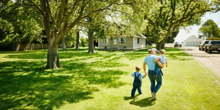 California is becoming the capital of multigenerational living. See which cities have the most multigenerational homes.