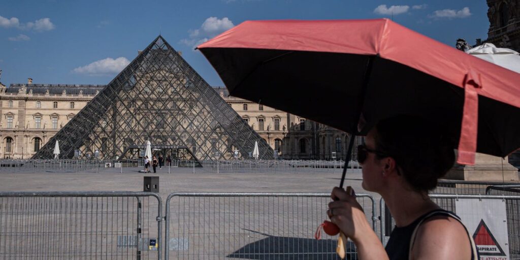 Canceled trains, early closures, and ice cream shortages: Photos show the impact of the European heat wave