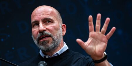 High pay, chaotic scheduling: What it’s like working for Uber’s AI training arm