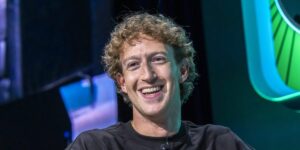 Mark Zuckerberg says you only need at least a dozen ‘strong’ AI researchers to make breakthroughs
