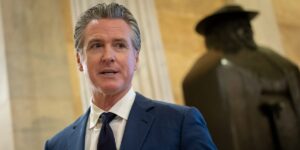 Newsom, Anthropic ink deal to expand government use