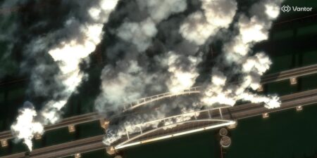 Satellite images show Russian forces throwing up smoke screens on a key Crimean bridge as Ukrainian drones target supply lines Satellite images show Russian forces throwing up smoke screens on a key Crimean bridge as Ukrainian drones target supply lines