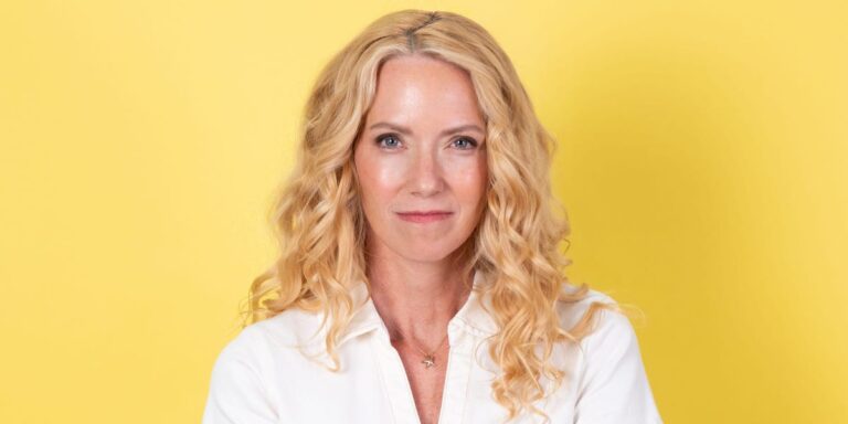 The CEO of the Livestrong Foundation shares 4 daily habits to reduce her risk of cancer