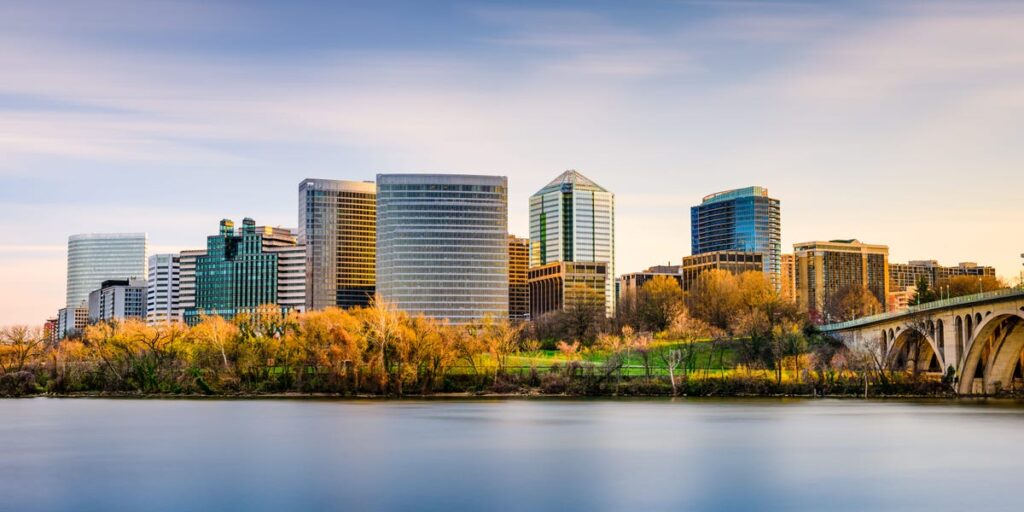 The state with the highest income isn’t New York or California. See the 15 states where people earn the most.