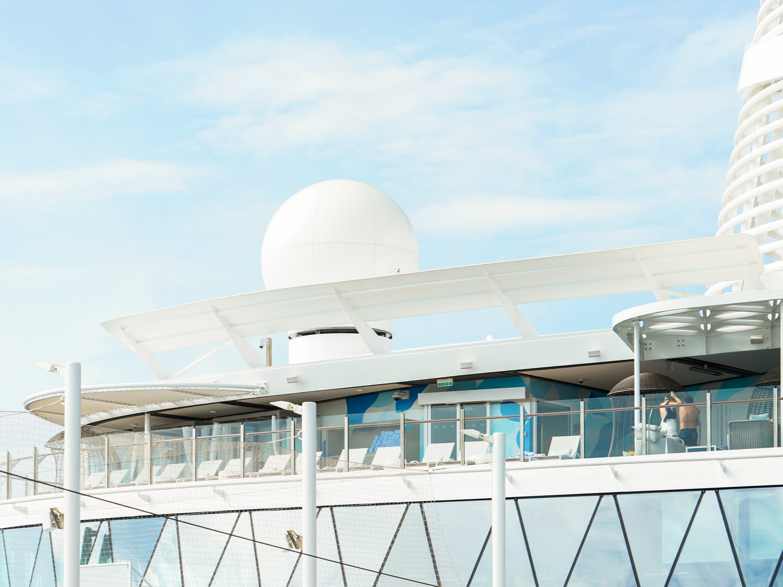 wonder of the seas top deck with suites