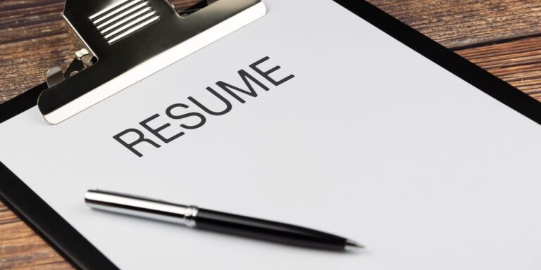 The simple résumé template a career expert recommends for the AI era