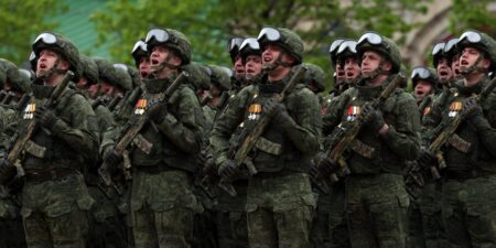 Disrupted Russian supply routes are forcing its troops to walk 18 miles to the front lines, Fedorov says Disrupted Russian supply routes are forcing its troops to walk 18 miles to the front lines, Fedorov says