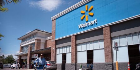 Trump says Walmart will lower prices after White House request Trump says Walmart will lower prices after White House request
