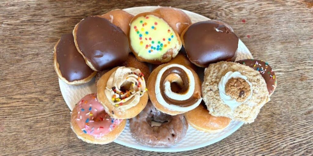 I tried every doughnut I could find at Krispy Kreme and ranked them from worst to best I tried every doughnut I could find at Krispy Kreme and ranked them from worst to best