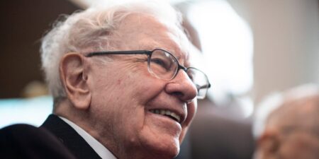 Warren Buffett says he’ll donate his entire Berkshire fortune ‘one way or another’ by 2034