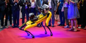 Robot dogs could soon leave packages at your doorstep — automating delivery’s ‘final frontier’ Robot dogs could soon leave packages at your doorstep — automating delivery’s ‘final frontier’