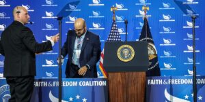 White House teleprompter operator on unpaid leave after reports he made more than 0k betting on Trump’s speeches