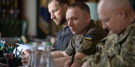 Someone cosplaying online as Ukraine’s new top general has already fooled thousands
