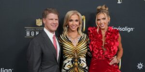 Meet the Hunt family, the billionaires behind the Kansas City Chiefs and one of America’s richest dynasties Meet the Hunt family, the billionaires behind the Kansas City Chiefs and one of America’s richest dynasties