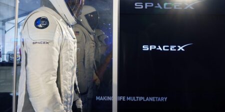 A physicist explains the overlooked problem that could doom Elon Musk’s Mars colonization plans: dust