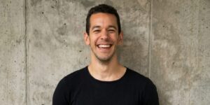 As an AI startup CEO, I pay each employee ,000 a year to live close to work, and the investment is worth it