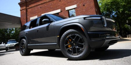 California’s new EV incentive gives a leg up to Lucid and Rivian California’s new EV incentive gives a leg up to Lucid and Rivian