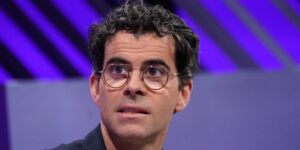 Instagram chief Adam Mosseri says human creators will become more valuable as AI content explodes Instagram chief Adam Mosseri says human creators will become more valuable as AI content explodes